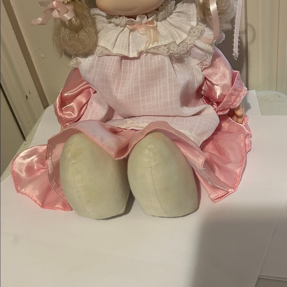 1987 Precious Moments Pink Missy Doll By Samuel Butcher - Picture 3 of 7